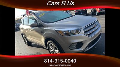 2018 Ford Escape SE   - Photo 2 - Erie, PA 16506