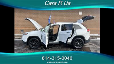 2017 Jeep Cherokee Latitude   - Photo 13 - Erie, PA 16506