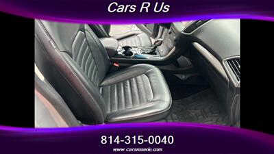 2015 Ford Edge SEL - Photo 10 - Erie, PA 16506
