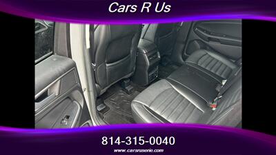 2015 Ford Edge SEL - Photo 8 - Erie, PA 16506