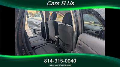 2016 Mitsubishi Outlander ES - Photo 7 - Erie, PA 16506