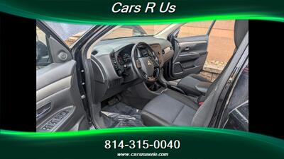 2016 Mitsubishi Outlander ES - Photo 6 - Erie, PA 16506