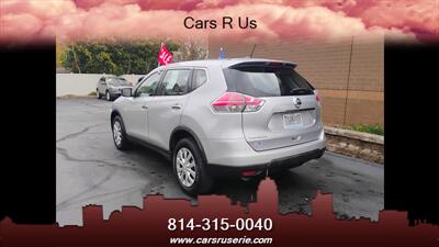 2015 Nissan Rogue SV   - Photo 7 - Erie, PA 16506