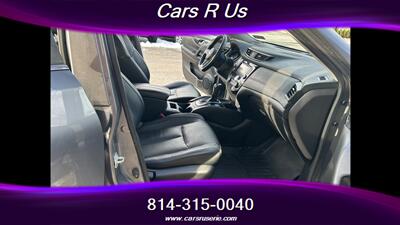 2018 Nissan Rogue SL - Photo 10 - Erie, PA 16506