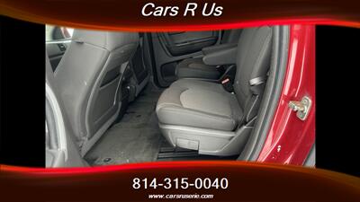 2012 Chevrolet Traverse LT   - Photo 7 - Erie, PA 16506