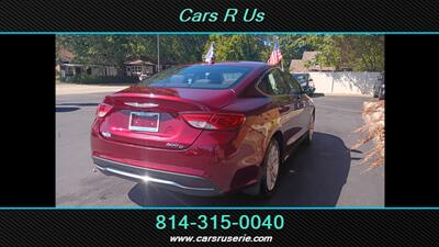 2015 Chrysler 200 Limited - Photo 4 - Erie, PA 16506