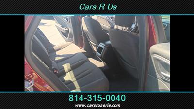 2015 Chrysler 200 Limited - Photo 7 - Erie, PA 16506