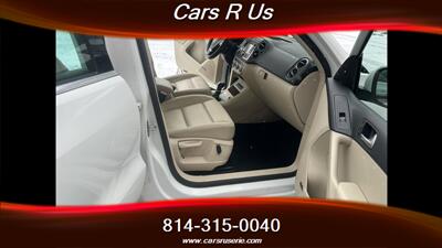2014 Volkswagen Tiguan SEL 4Motion - Photo 10 - Erie, PA 16506