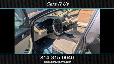2015 Hyundai SONATA Sport   - Photo 7 - Erie, PA 16506