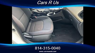 2015 Kia Rio LX   - Photo 10 - Erie, PA 16506