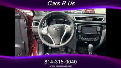 2016 Nissan Rogue SL - Photo 6 - Erie, PA 16506