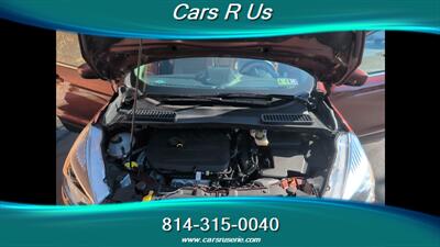2018 Ford Escape SEL   - Photo 12 - Erie, PA 16506