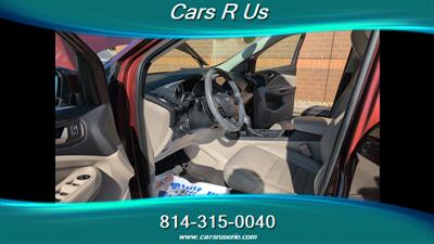 2018 Ford Escape SEL   - Photo 6 - Erie, PA 16506