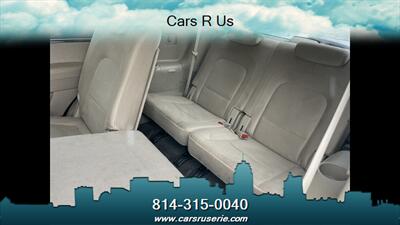 2011 Hyundai Veracruz GLS   - Photo 13 - Erie, PA 16506