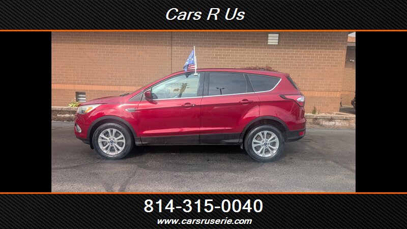 2017 Ford Escape SE  