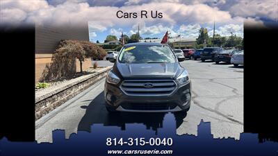 2019 Ford Escape SE   - Photo 2 - Erie, PA 16506