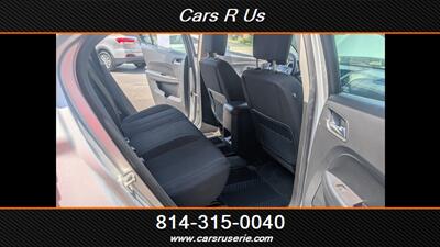 2017 Chevrolet Equinox LS - Photo 7 - Erie, PA 16506