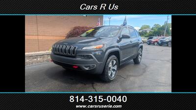 2017 Jeep Cherokee Trailhawk - Photo 2 - Erie, PA 16506