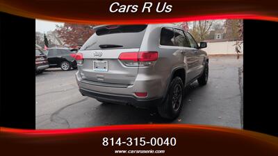 2018 Jeep Grand Cherokee Laredo   - Photo 4 - Erie, PA 16506