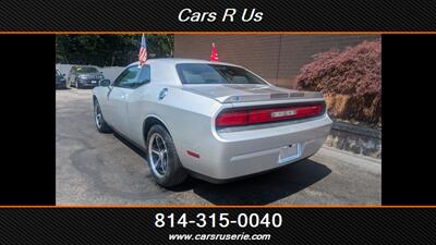 2010 Dodge Challenger SE - Photo 4 - Erie, PA 16506
