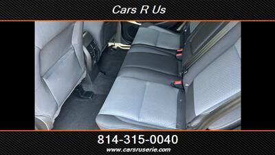 2018 Ford Escape SE - Photo 8 - Erie, PA 16506