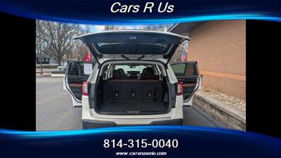 2019 Subaru Ascent Touring   - Photo 11 - Erie, PA 16506