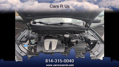 2012 Hyundai SANTA FE Limited   - Photo 12 - Erie, PA 16506