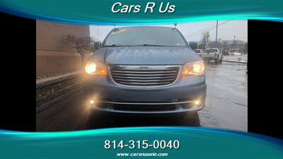2012 Chrysler Town & Country Touring   - Photo 3 - Erie, PA 16506