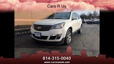 2015 Chevrolet Traverse LT   - Photo 2 - Erie, PA 16506