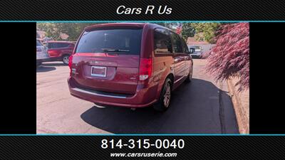2015 Dodge Grand Caravan SXT   - Photo 3 - Erie, PA 16506