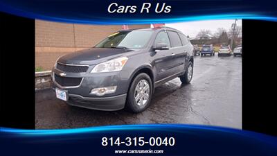 2012 Chevrolet Traverse LT   - Photo 2 - Erie, PA 16506