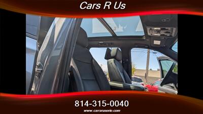 2021 Chevrolet Tahoe Z71   - Photo 10 - Erie, PA 16506