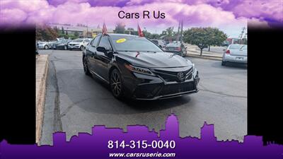 2021 Toyota Camry SE Nightshade   - Photo 6 - Erie, PA 16506
