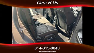 2017 Dodge Journey SXT   - Photo 9 - Erie, PA 16506