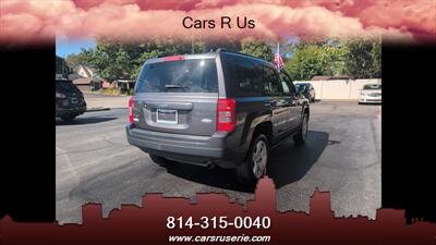 2015 Jeep Patriot Latitude   - Photo 5 - Erie, PA 16506