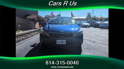 2017 Kia Forte LX   - Photo 2 - Erie, PA 16506