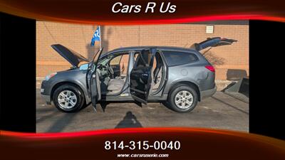 2012 Chevrolet Traverse LS   - Photo 12 - Erie, PA 16506