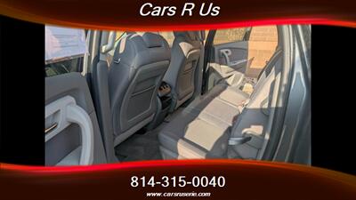 2012 Chevrolet Traverse LS   - Photo 10 - Erie, PA 16506