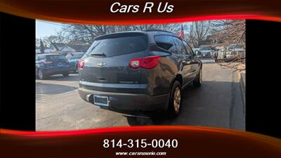 2012 Chevrolet Traverse LS   - Photo 4 - Erie, PA 16506