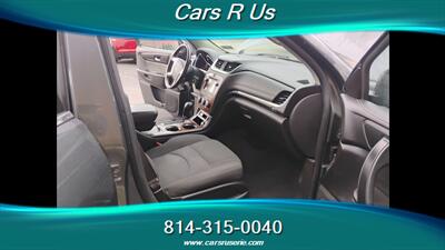 2013 Chevrolet Traverse LT   - Photo 11 - Erie, PA 16506