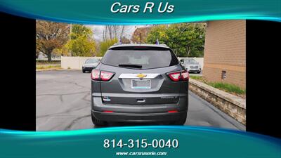 2013 Chevrolet Traverse LT   - Photo 6 - Erie, PA 16506