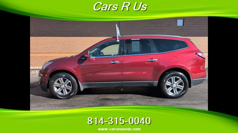 2017 Chevrolet Traverse LT   - Photo 1 - Erie, PA 16506