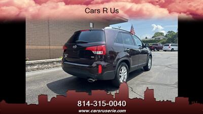 2015 Kia Sorento LX   - Photo 9 - Erie, PA 16506