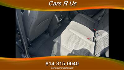 2020 Chevrolet Equinox LT - Photo 8 - Erie, PA 16506
