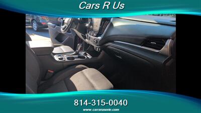 2019 Chevrolet Traverse LT Cloth - Photo 10 - Erie, PA 16506