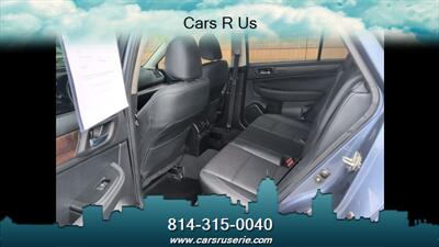 2016 Subaru Outback 2.5i Limited   - Photo 9 - Erie, PA 16506