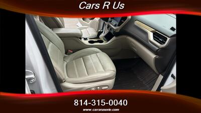 2018 GMC Acadia Denali   - Photo 10 - Erie, PA 16506