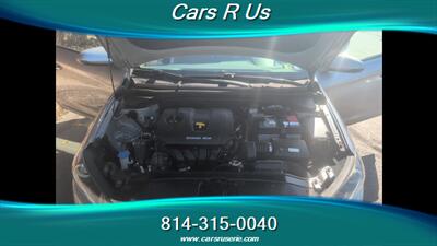 2017 Hyundai ELANTRA SE   - Photo 11 - Erie, PA 16506