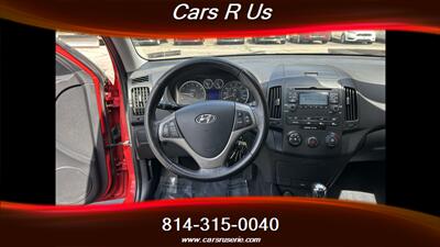 2009 Hyundai ELANTRA Touring - Photo 7 - Erie, PA 16506