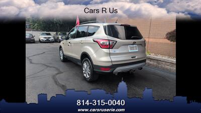 2018 Ford Escape SE   - Photo 2 - Erie, PA 16506